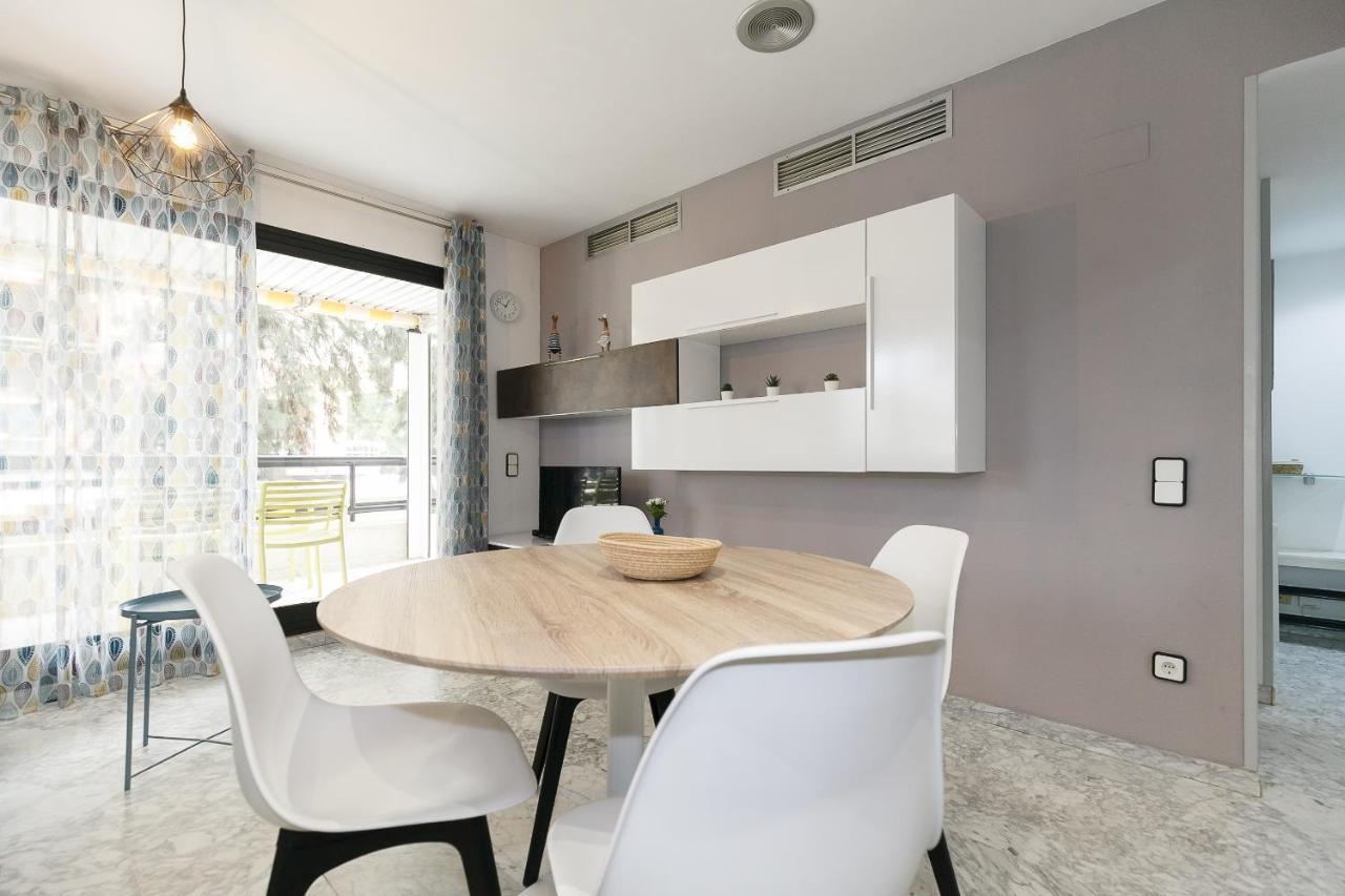 Uhc Cancun Apartments Salou Esterno foto