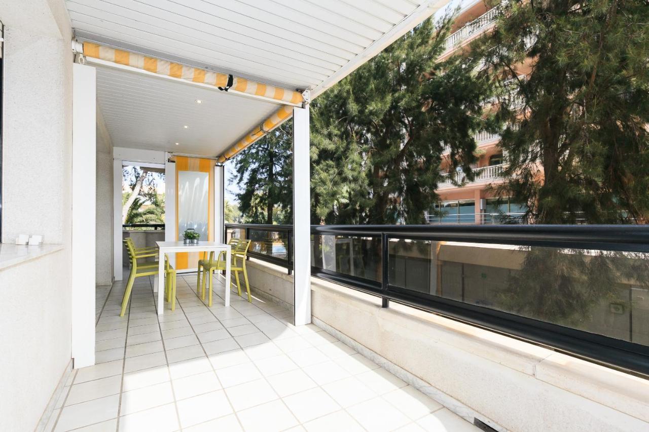 Uhc Cancun Apartments Salou Esterno foto