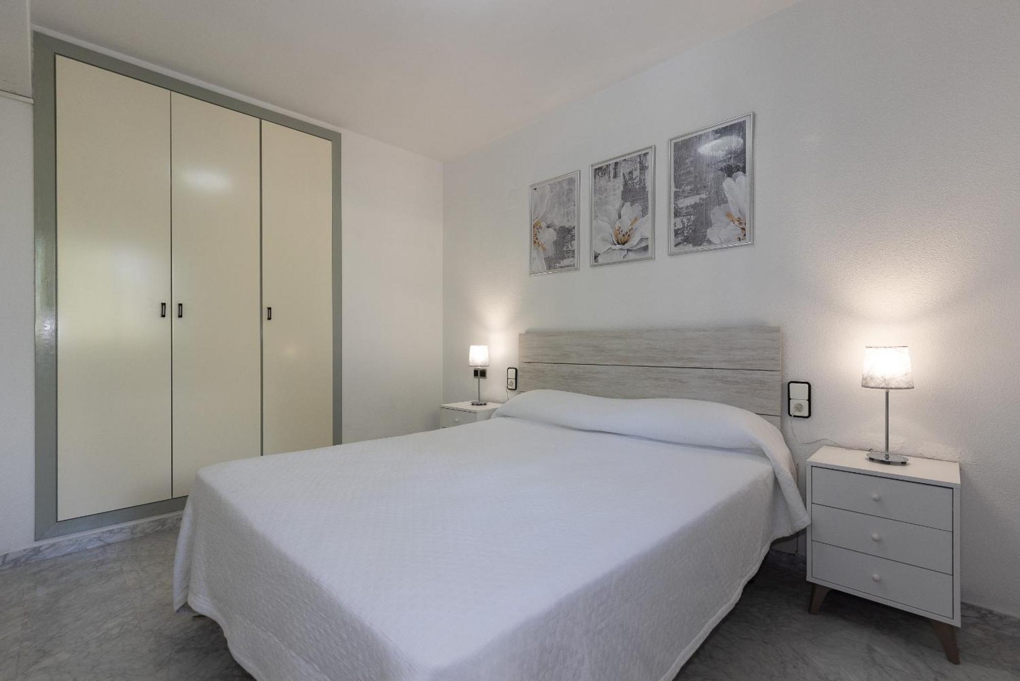 Uhc Cancun Apartments Salou Esterno foto