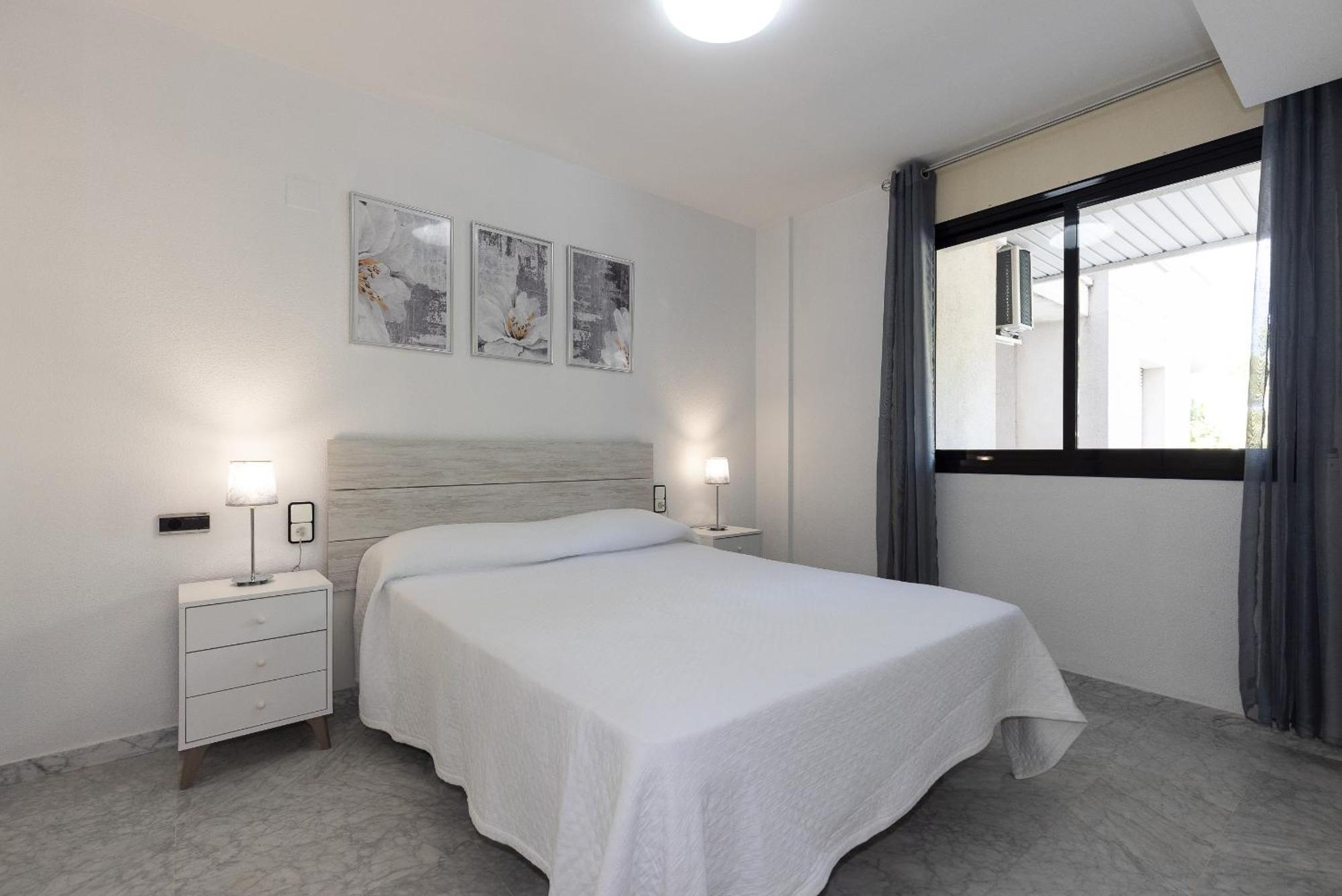 Uhc Cancun Apartments Salou Esterno foto